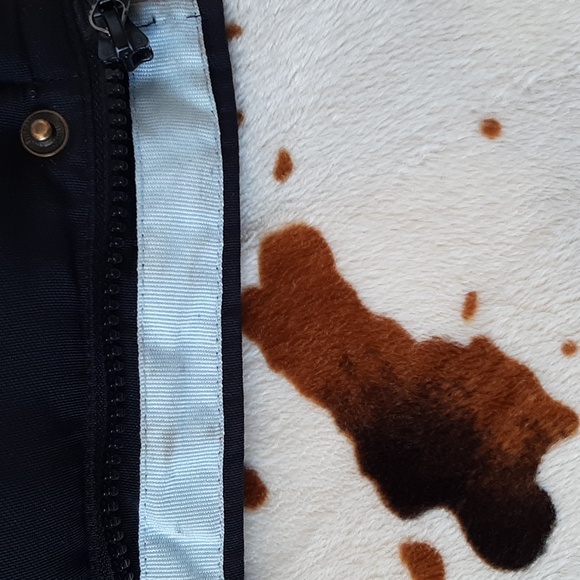 Elation Puff Vest - Picture 5 of 5